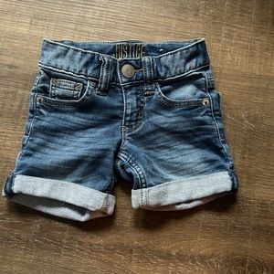 Justice kids slim 6 Jean shorts